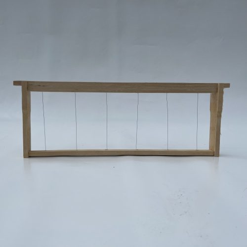 Vállas Méztéri Keret Garnitúra